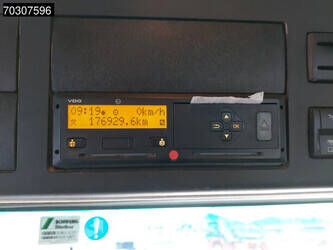 2017-mercedes-benz-arocs-3240-1404859-44945577