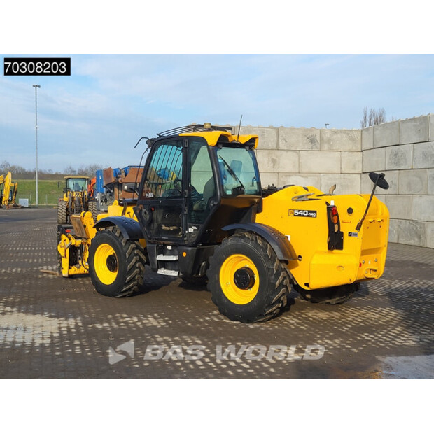 2018 جيه سي بي 540-140-44945821