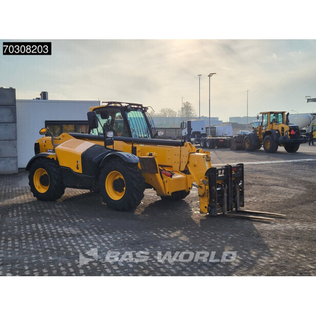 2018 جيه سي بي 540-140-44945824