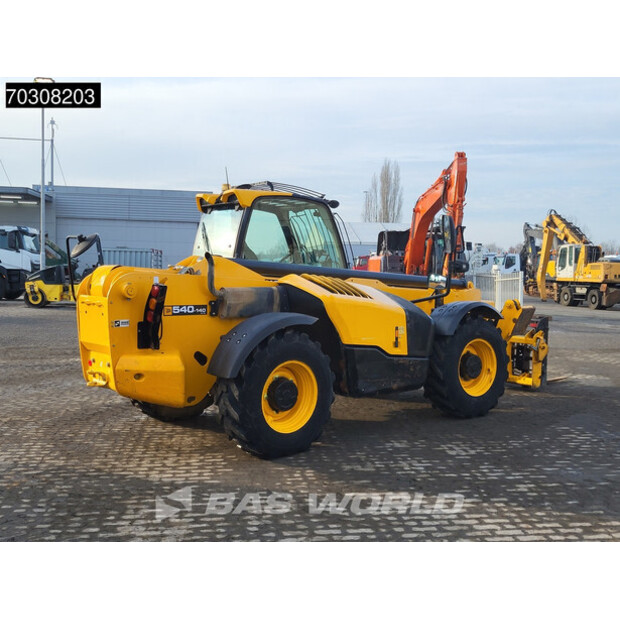 2018 جيه سي بي 540-140-44945825