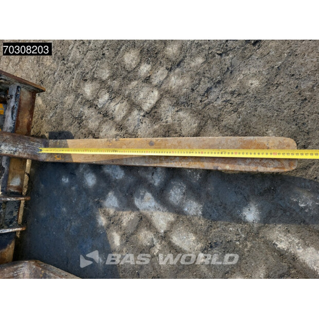 2018 جيه سي بي 540-140-44945833