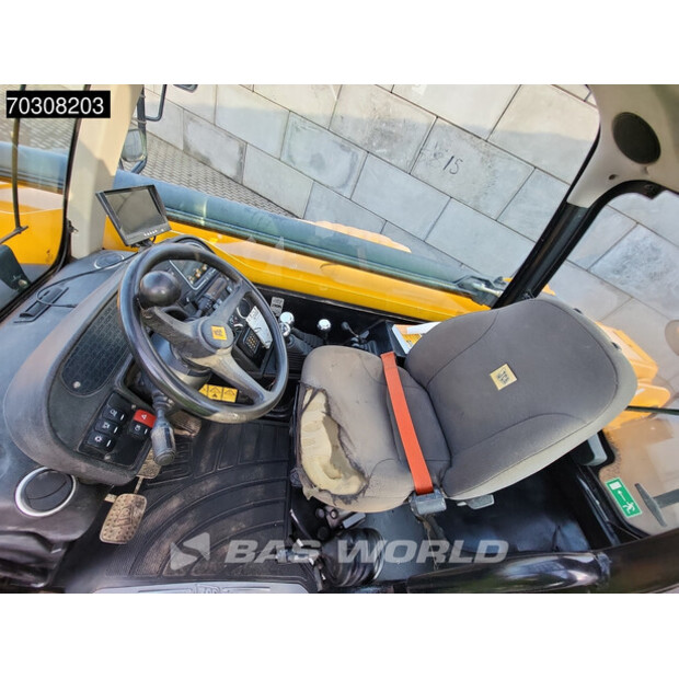 2018 جيه سي بي 540-140-44945844