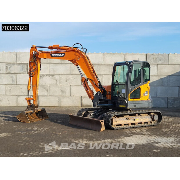 2021 Doosan DX85R-3-44945860