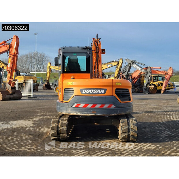2021 Doosan DX85R-3-44945864