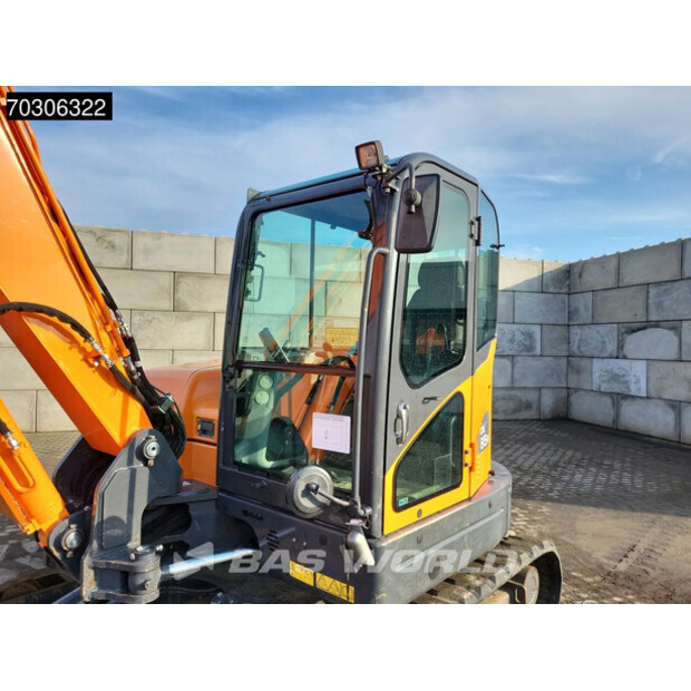 2021 Doosan DX85R-3-44945869