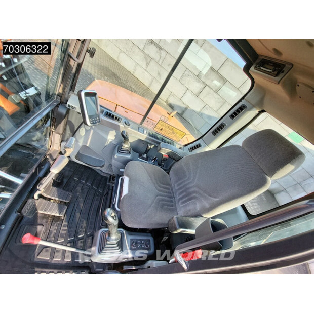 2021 Doosan DX85R-3-44945894