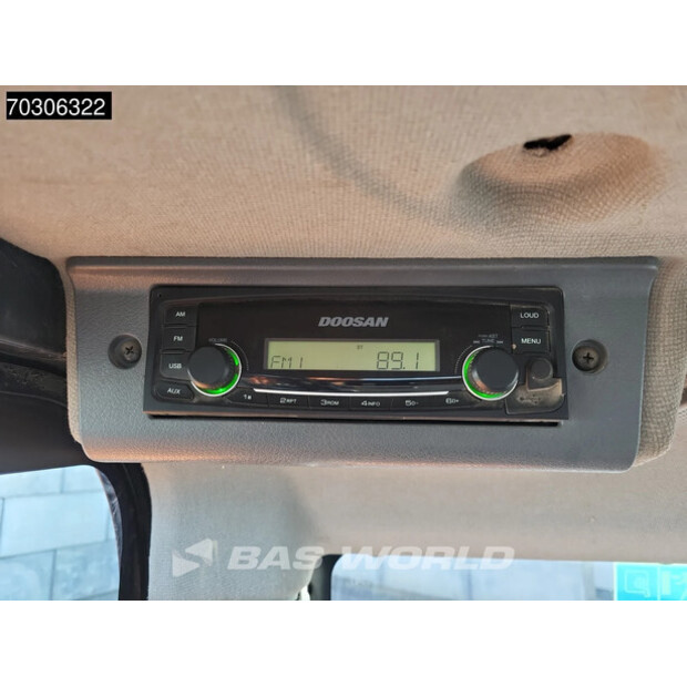 2021 Doosan DX85R-3-44945895