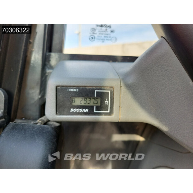 2021 Doosan DX85R-3-44945901