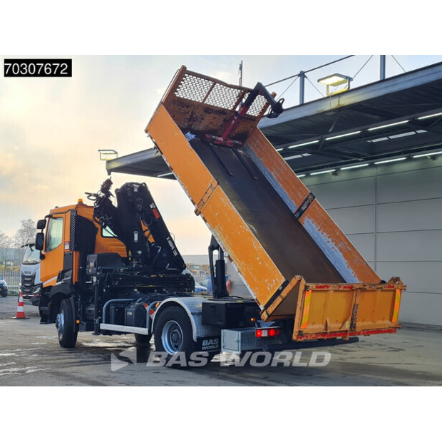 2017 رينو C380-44945957