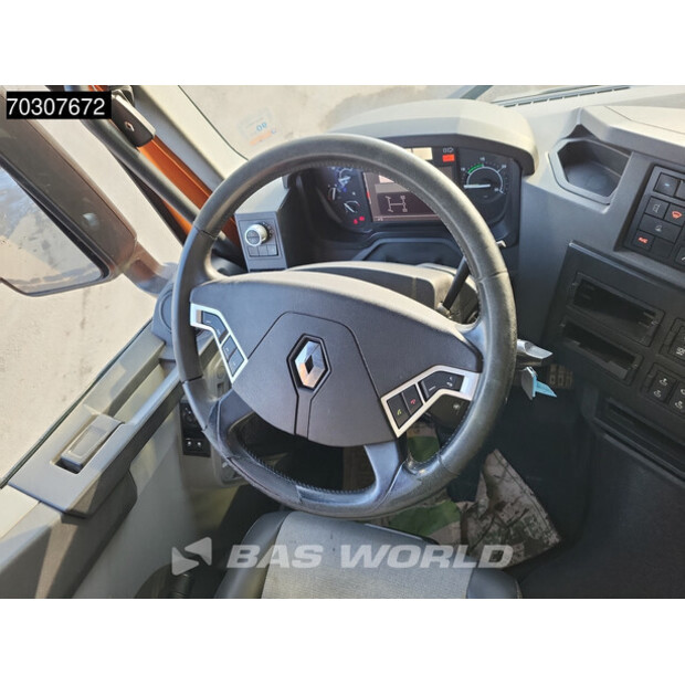 2017 رينو C380-44945982