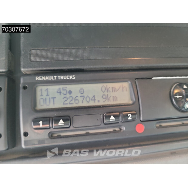 2017 رينو C380-44945988