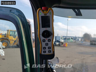 2016-mercedes-benz-arocs-1833-1405130-44946107