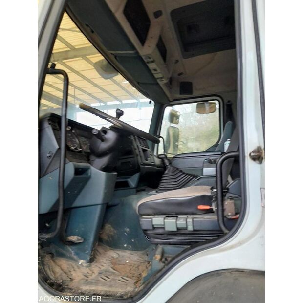 1999 رينو Kerax-44963354