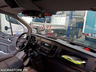 2019-ford-transit-custom-1405253-44963410