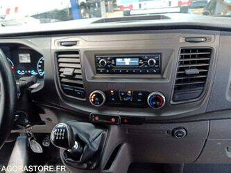 2019-ford-transit-custom-1405253-44963411