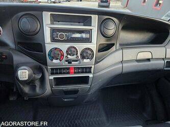 2012-iveco-35c13-1405258-44963449