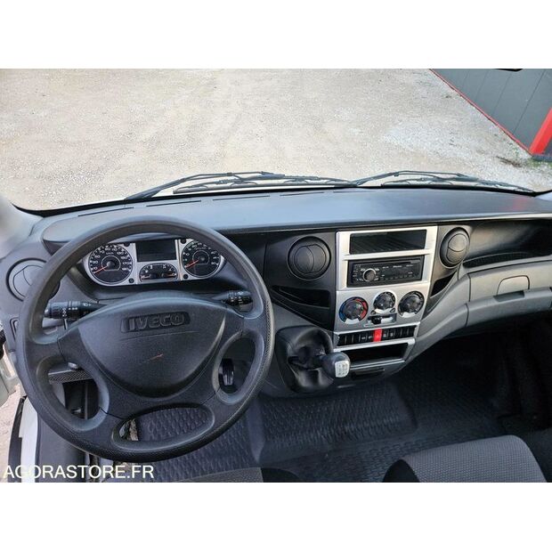 2012 ايفكو 35C13-44963452