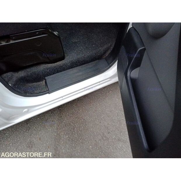 2019 NISSAN NV200-44963469