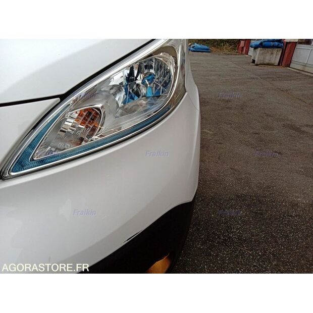 2019 NISSAN NV200-44963472