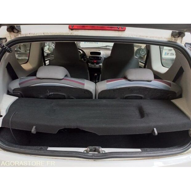 2011 Citroen C1-44963536