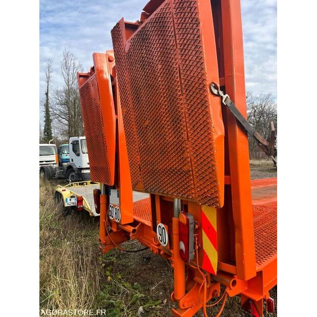 2000 Castera-44963558