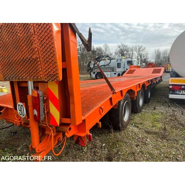 2000 Castera-44963559