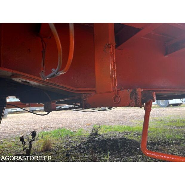 2000 Castera-44963563