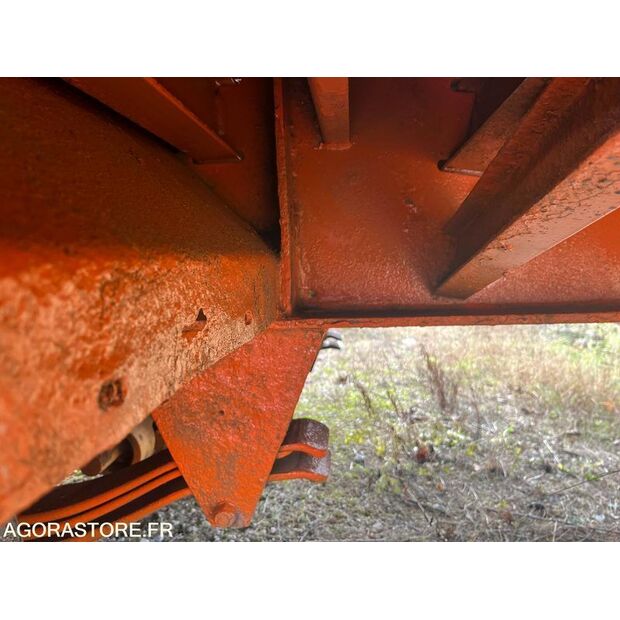 2000 Castera-44963567