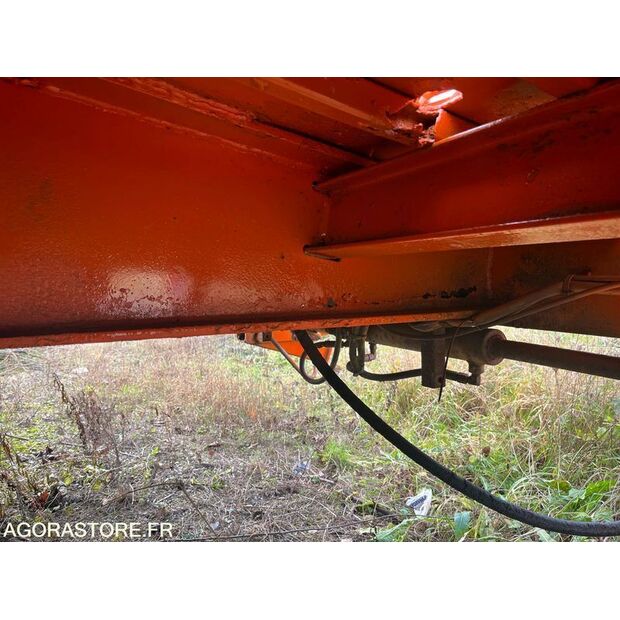 2000 Castera-44963568