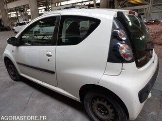 2011-citroen-c1-1405272-44963583