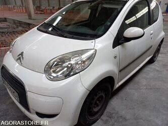 2011-citroen-c1-1405272-44963584