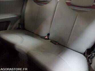 2011-citroen-c1-1405272-44963586