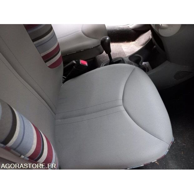 2011 Citroen C1-44963591