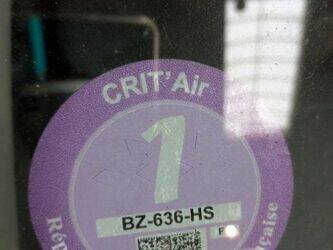 2011-citroen-c1-1405272-44963592