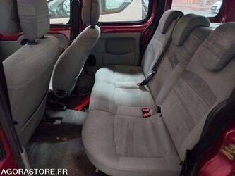 2004-renault-kangoo-1405277-44963646
