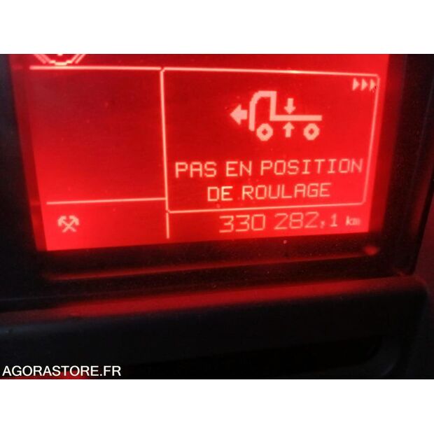 2012 رينو PREMIUM-44963737