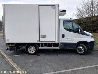 2017-iveco-35c14-1405290-44963775