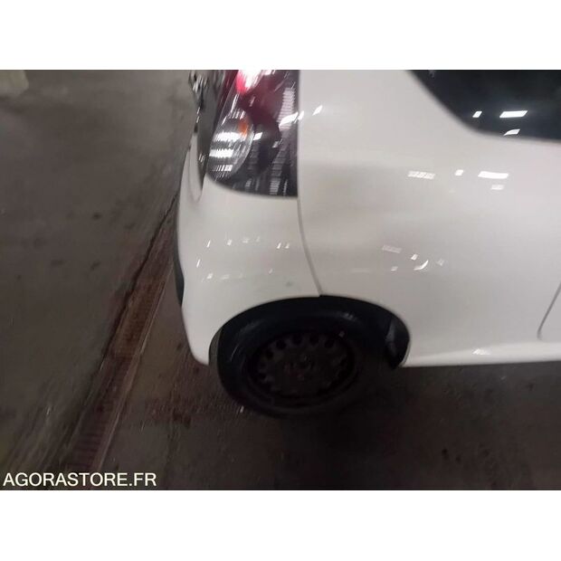 2013 Citroen C1-44963812