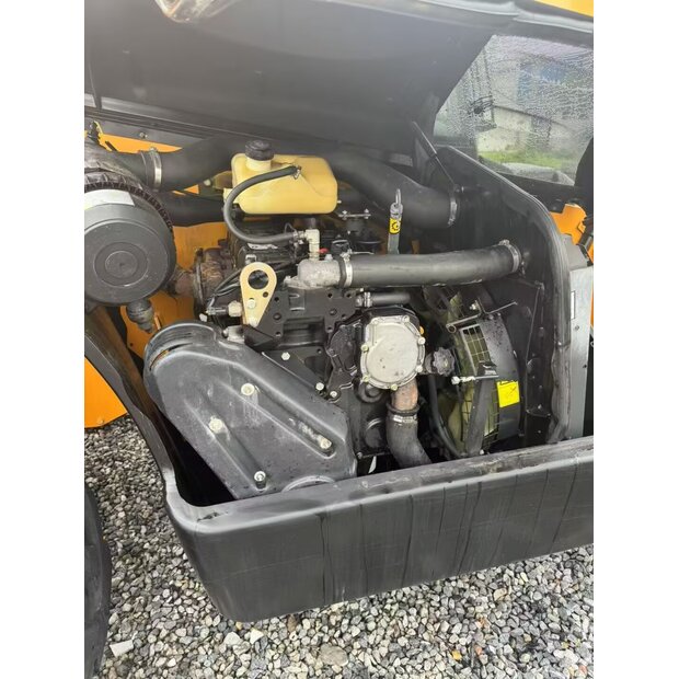 2021 JCB 535-95-44963996