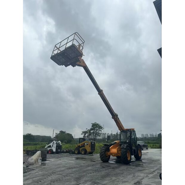 2021 JCB 535-95-44964009