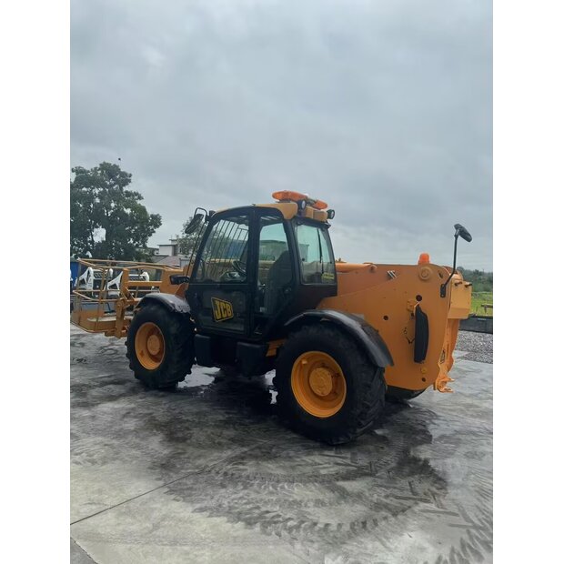 2021 JCB 535-95-44964015