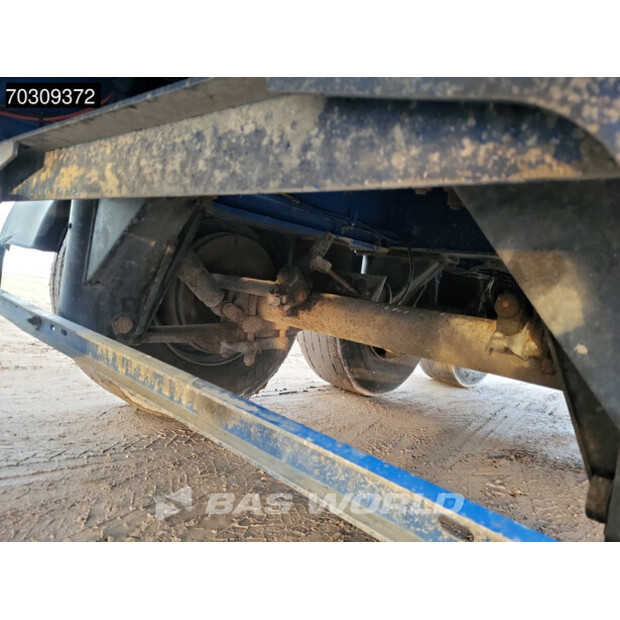 2001 بينالو Bencere-44964487