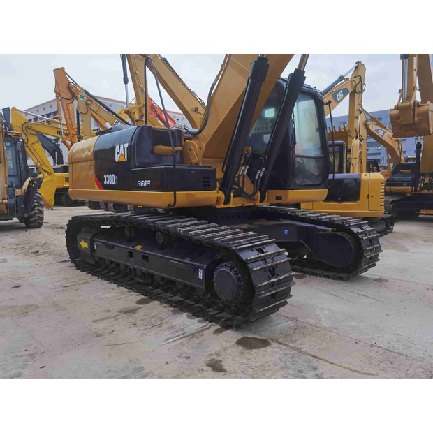 2022 كاتربيلر 330D2-44965379