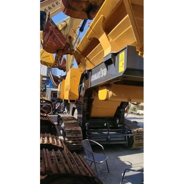 2021 Komatsu BR380-44965416