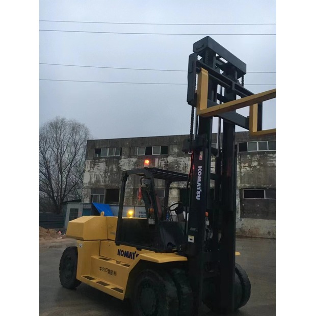 2023 Komatsu 15-44965423