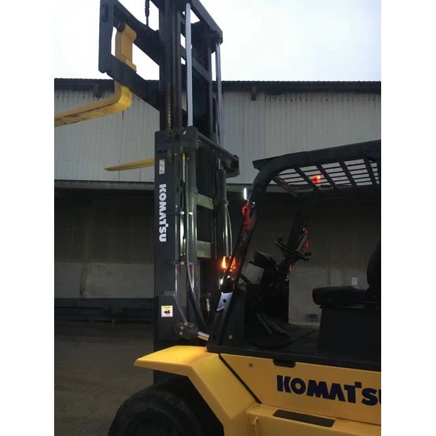 2023 Komatsu 15-44965425