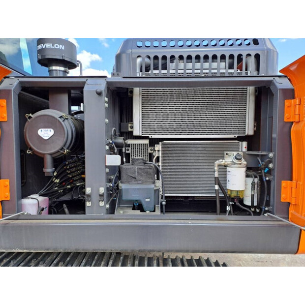 2025 ديفيلون DX225LC-7M-44965677