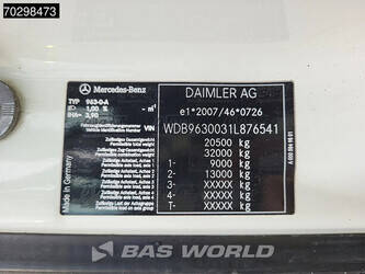 2014-mercedes-benz-antos-2135-1327039-44966048