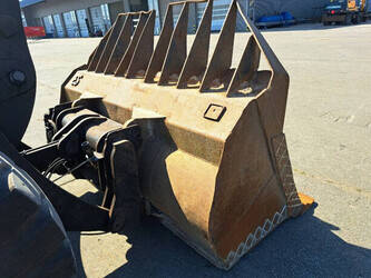 2017-jcb-427zx-1405361-44966079