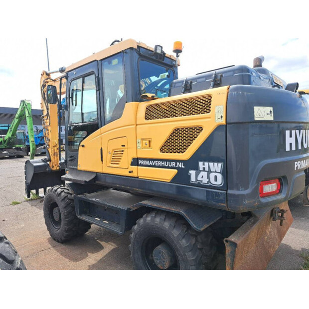 2016 هيونداي HW 140-44966102